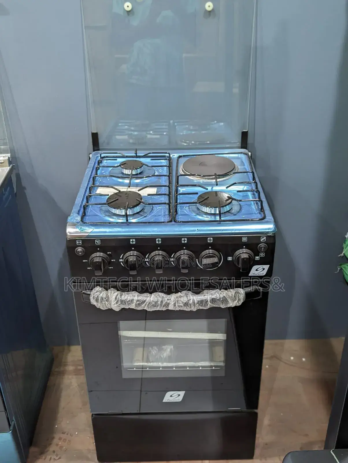 Starworth Cooker 50*50(3+1) With Electric Oven