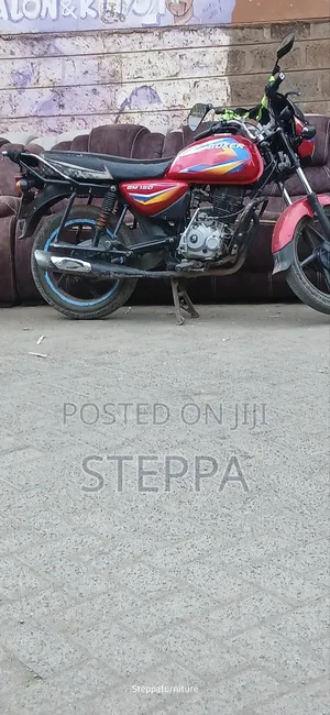 Bajaj Boxer 2021 Red