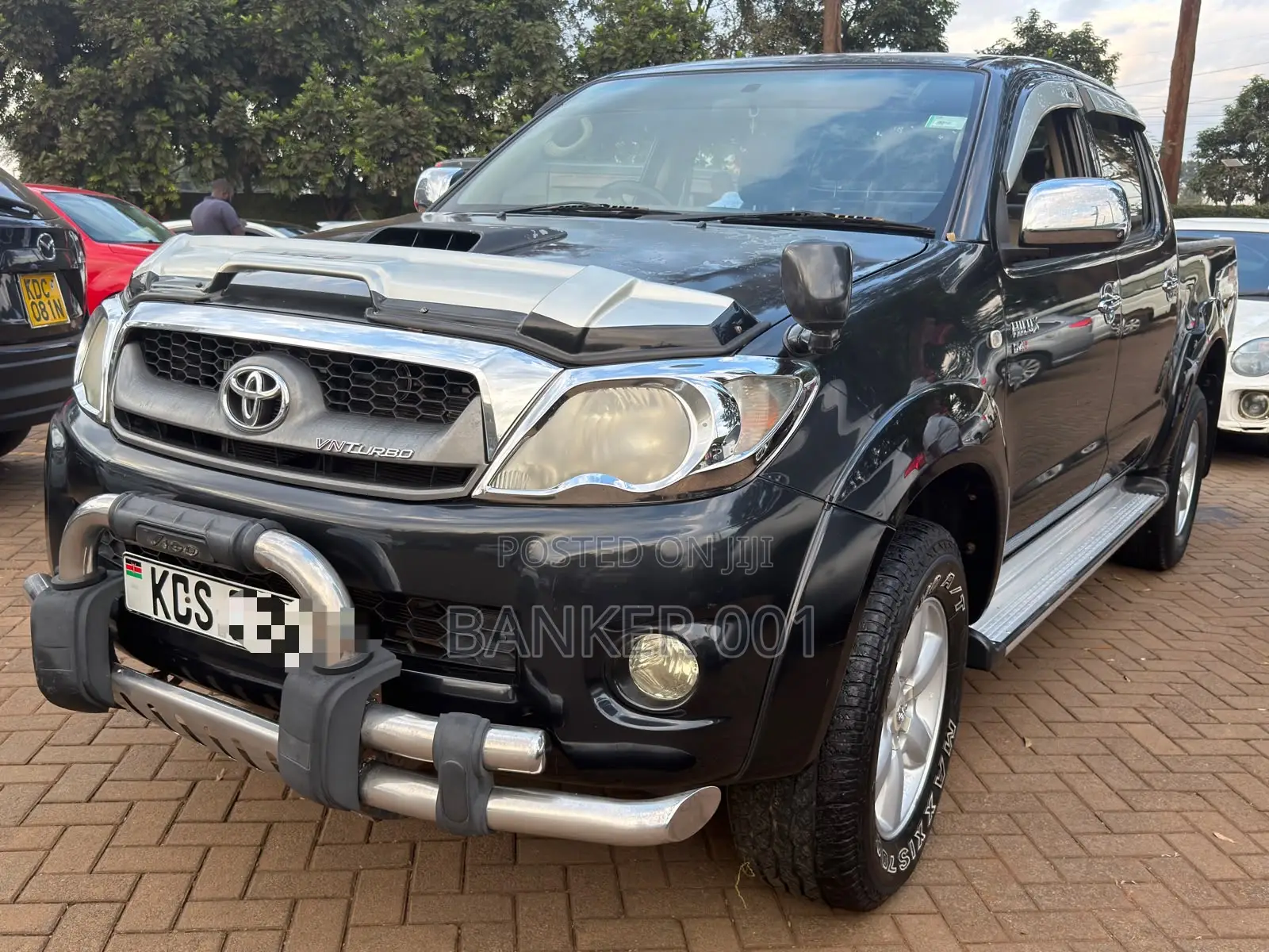 Toyota Hilux 2011 Black