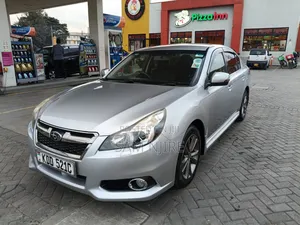 Subaru Legacy 2014 Silver