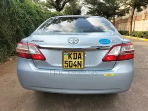 Toyota Premio 2013 Blue