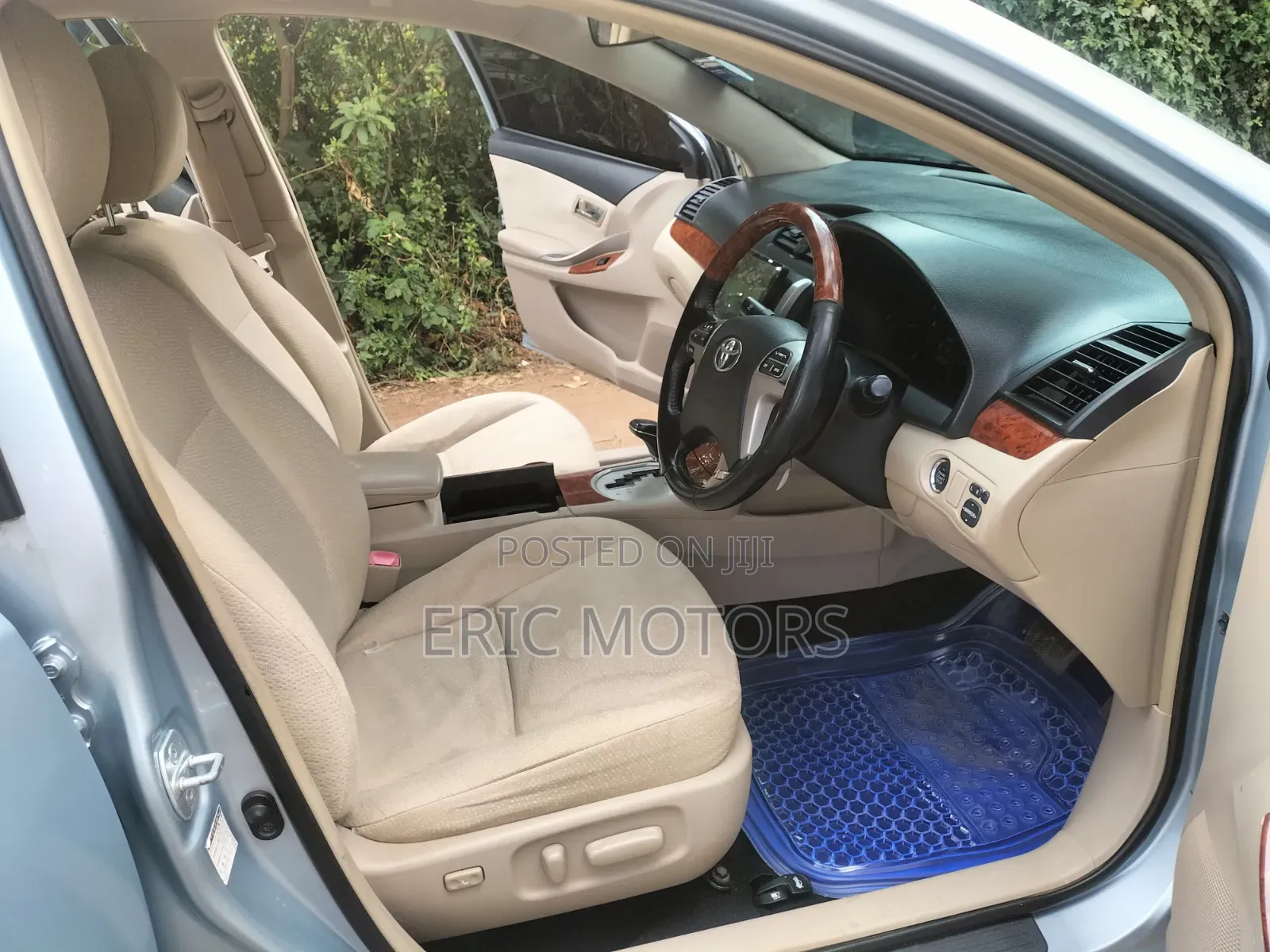 Toyota Premio 2013 Blue