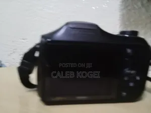 Sony Cyber Shot DSC H200