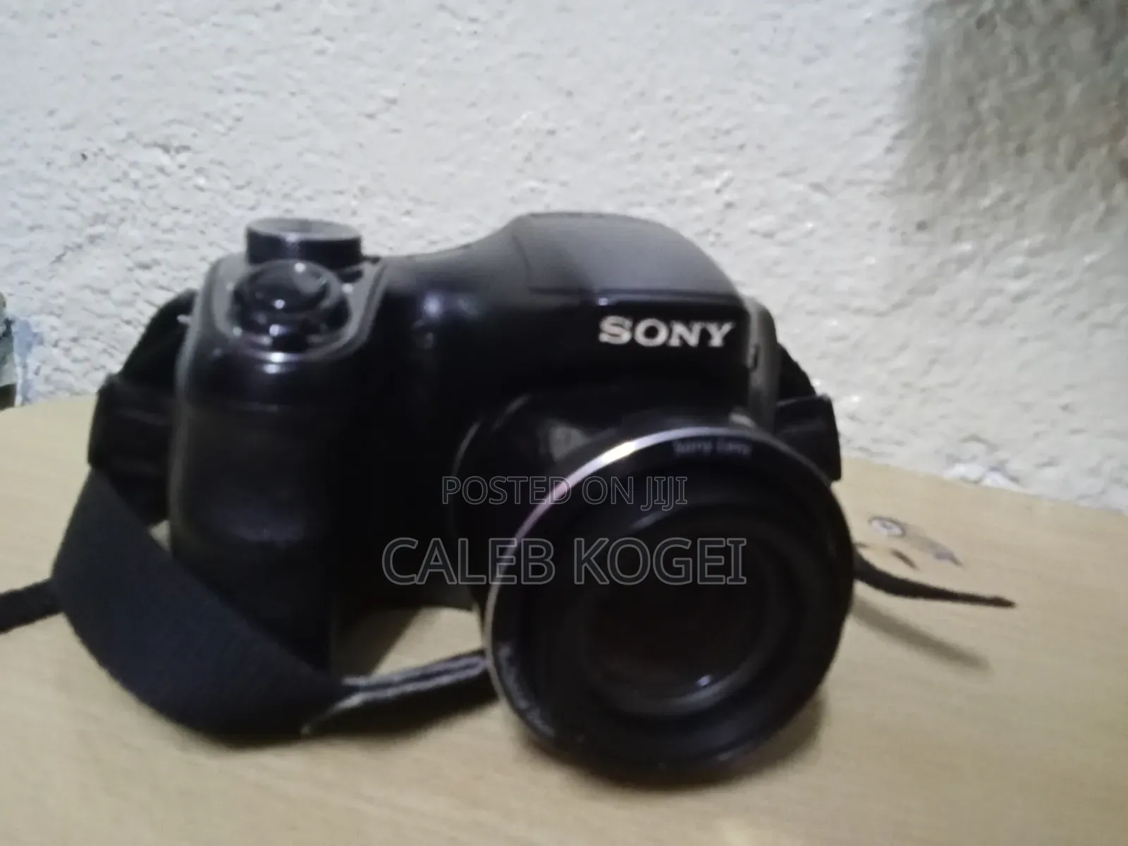 Sony Cyber Shot DSC H200