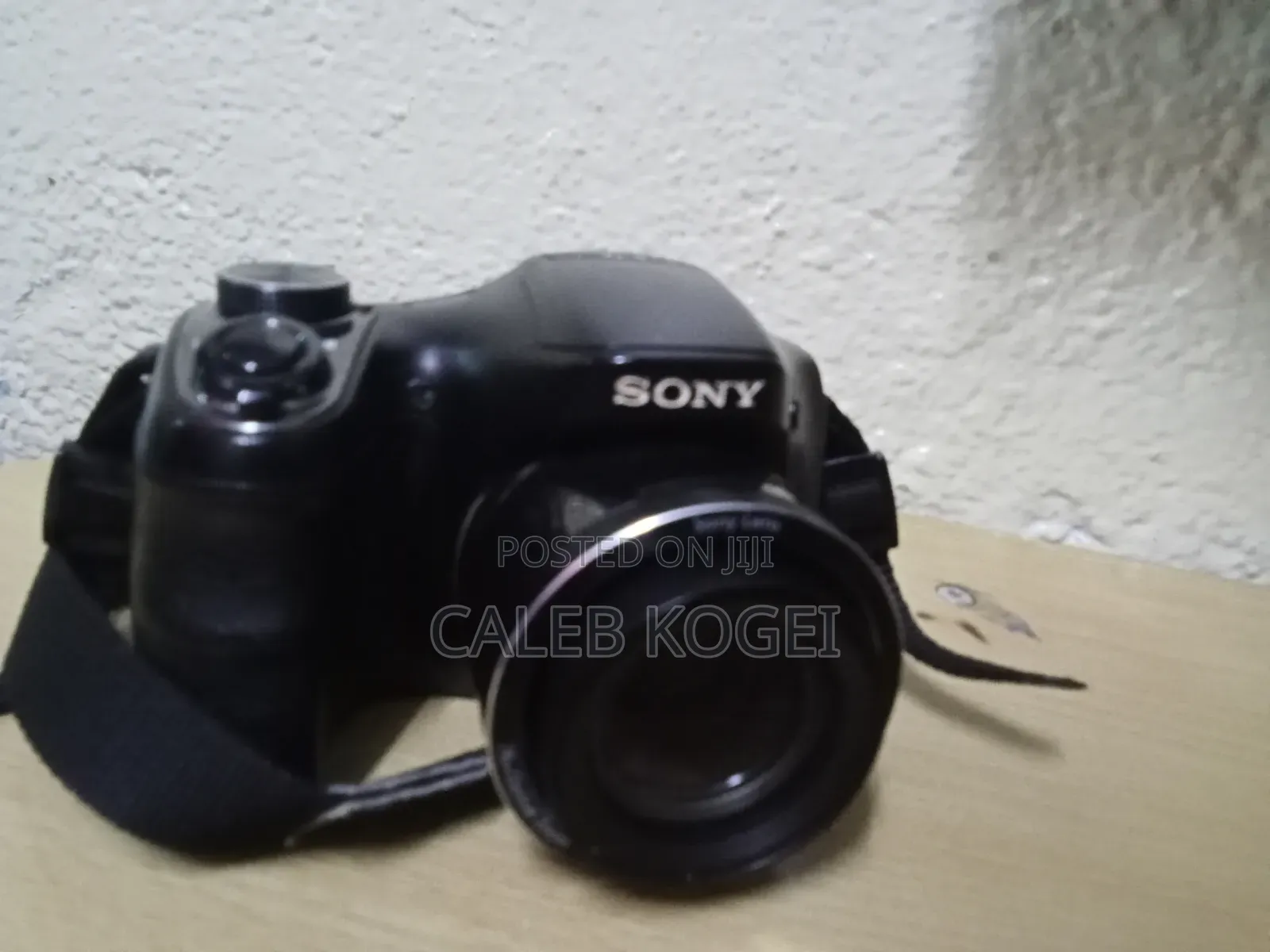Sony Cyber Shot DSC H200