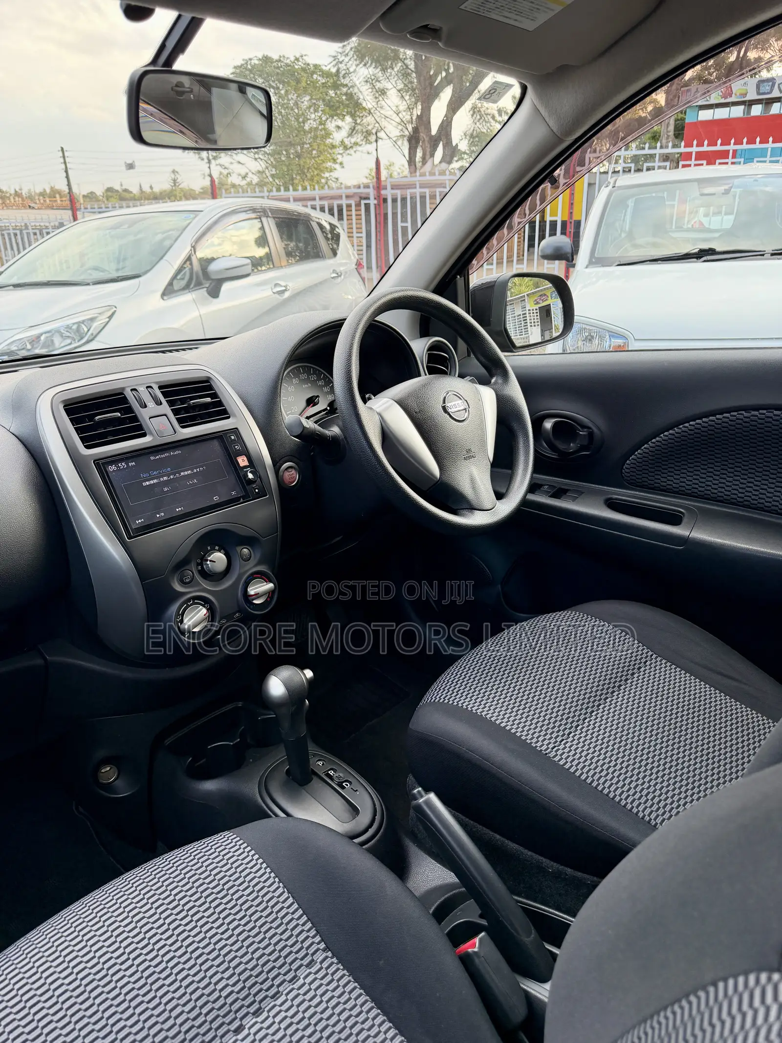 Nissan March 1.2 AWD 2018 Purple