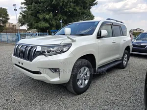 Toyota Land Cruiser Prado 2.8 2019 Pearl