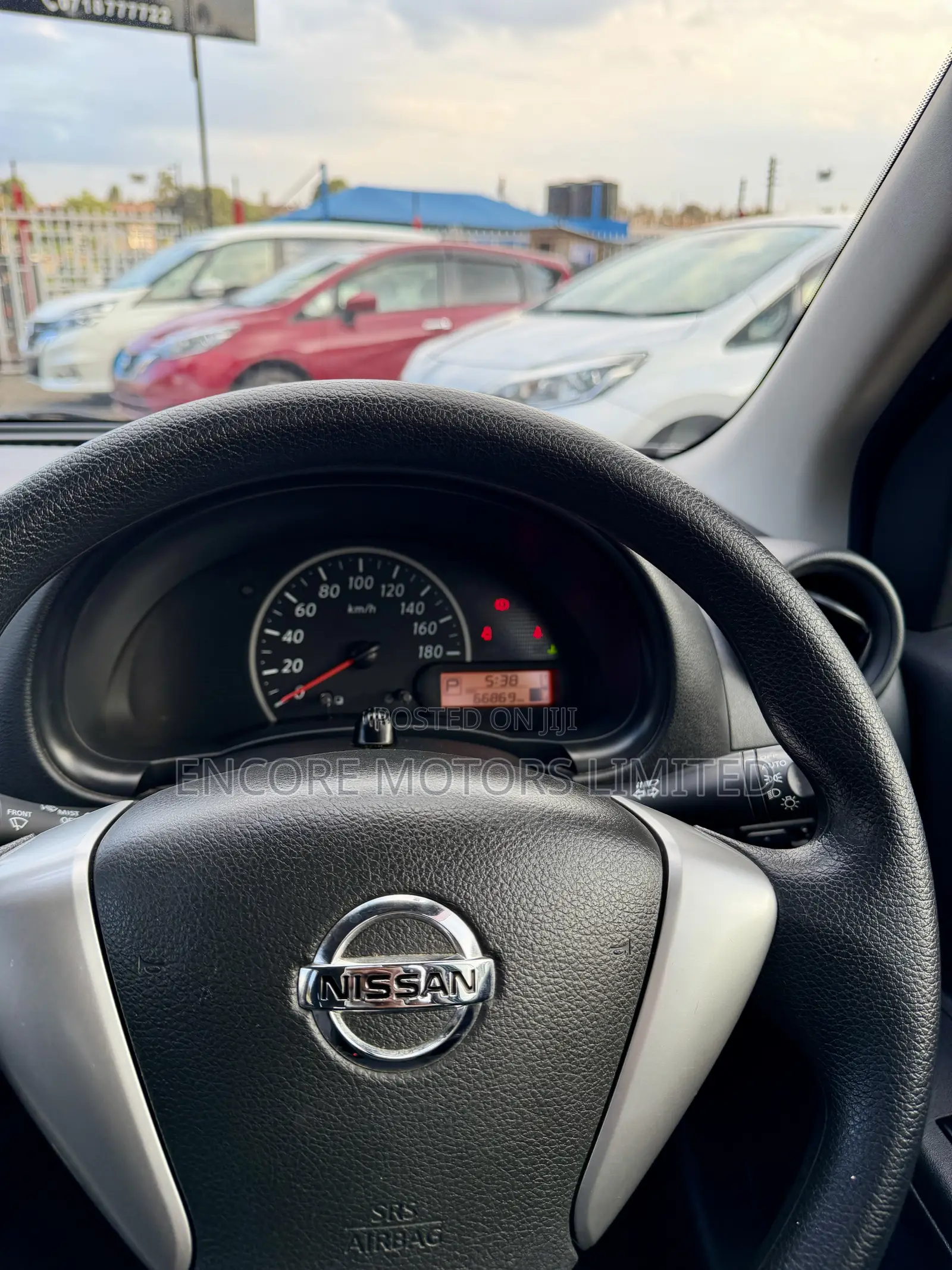 Nissan March 1.2 AWD 2018 Purple