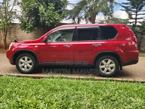 Nissan X-Trail 2009 Red
