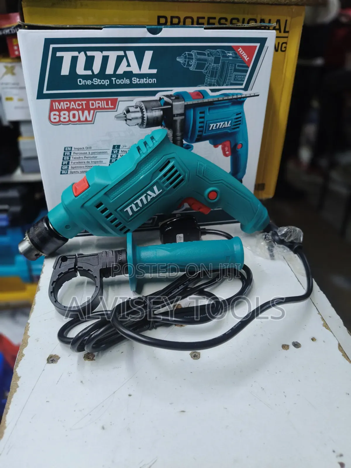 Total Drill 680w
