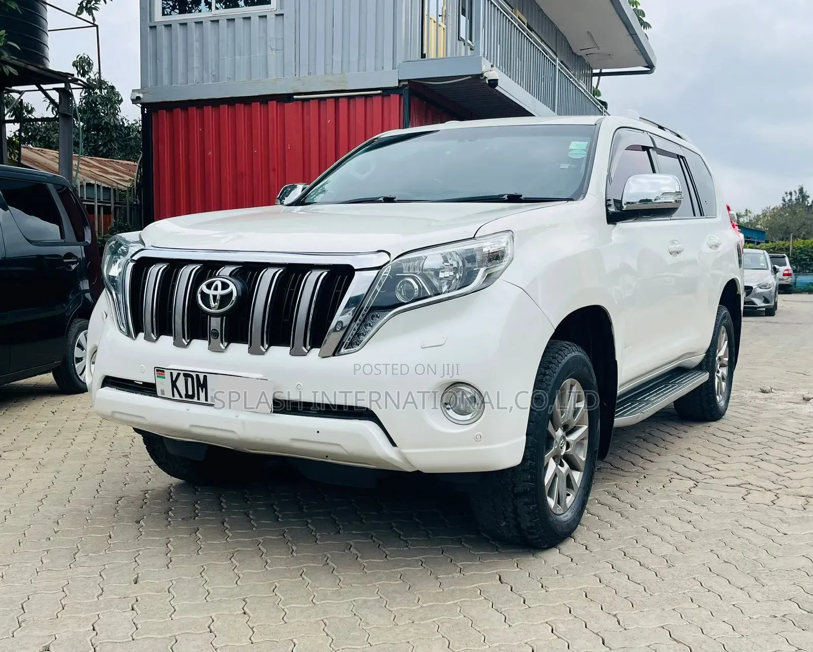 Toyota Land Cruiser Prado 2016 White