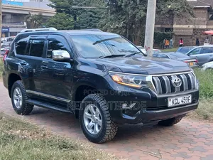 Toyota Land Cruiser Prado 2011 Black