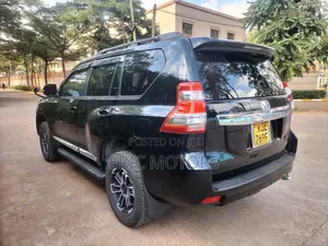 Toyota Land Cruiser Prado 2014 Black