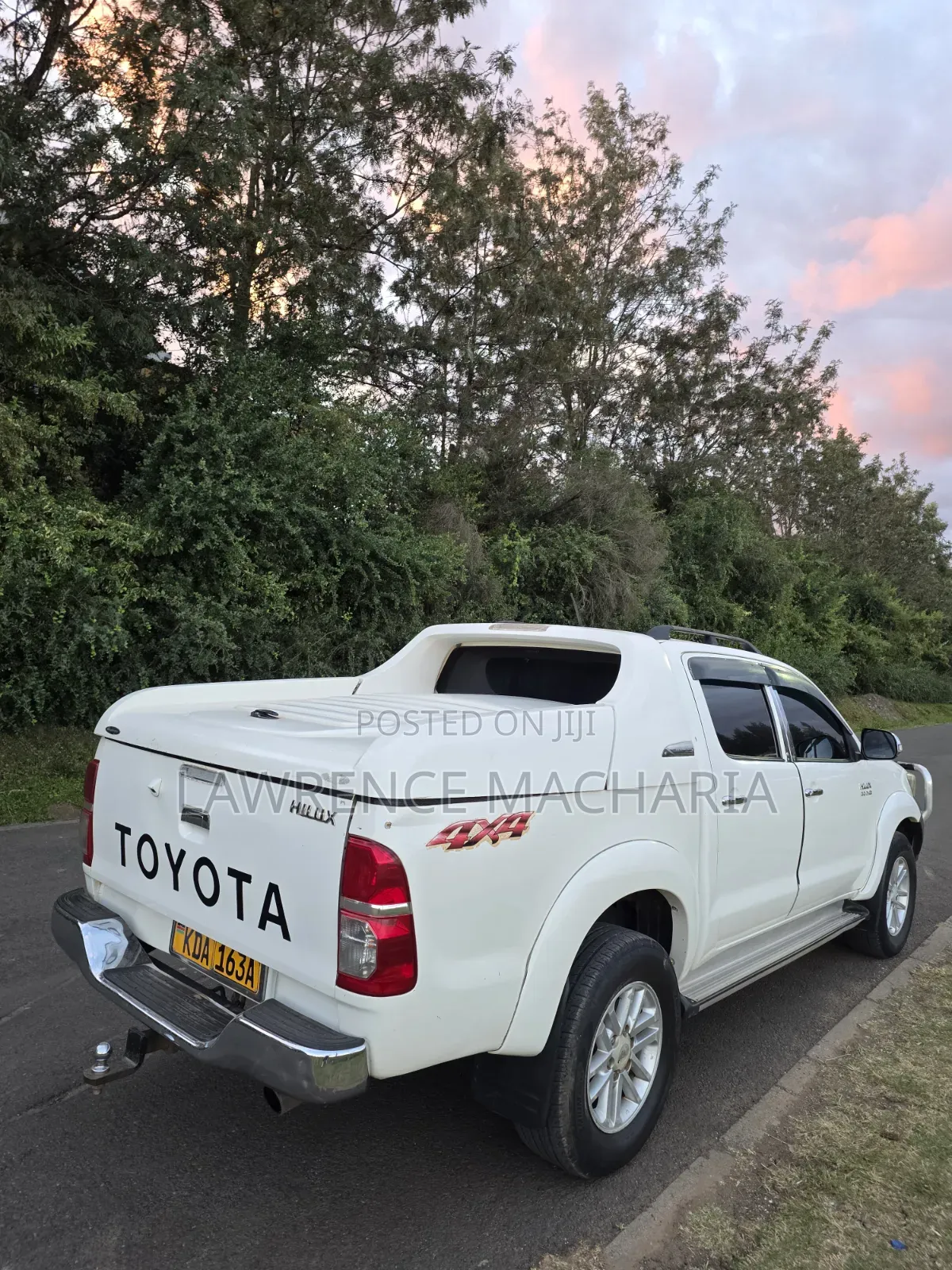 Toyota Hilux 3.0 D-4D 4x4 2014 White