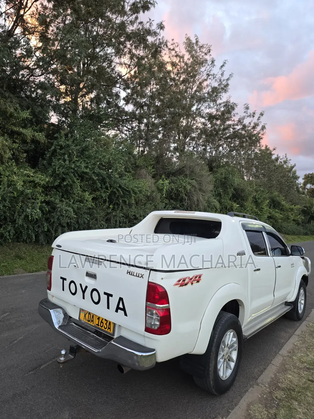 Toyota Hilux 3.0 D-4D 4x4 2014 White