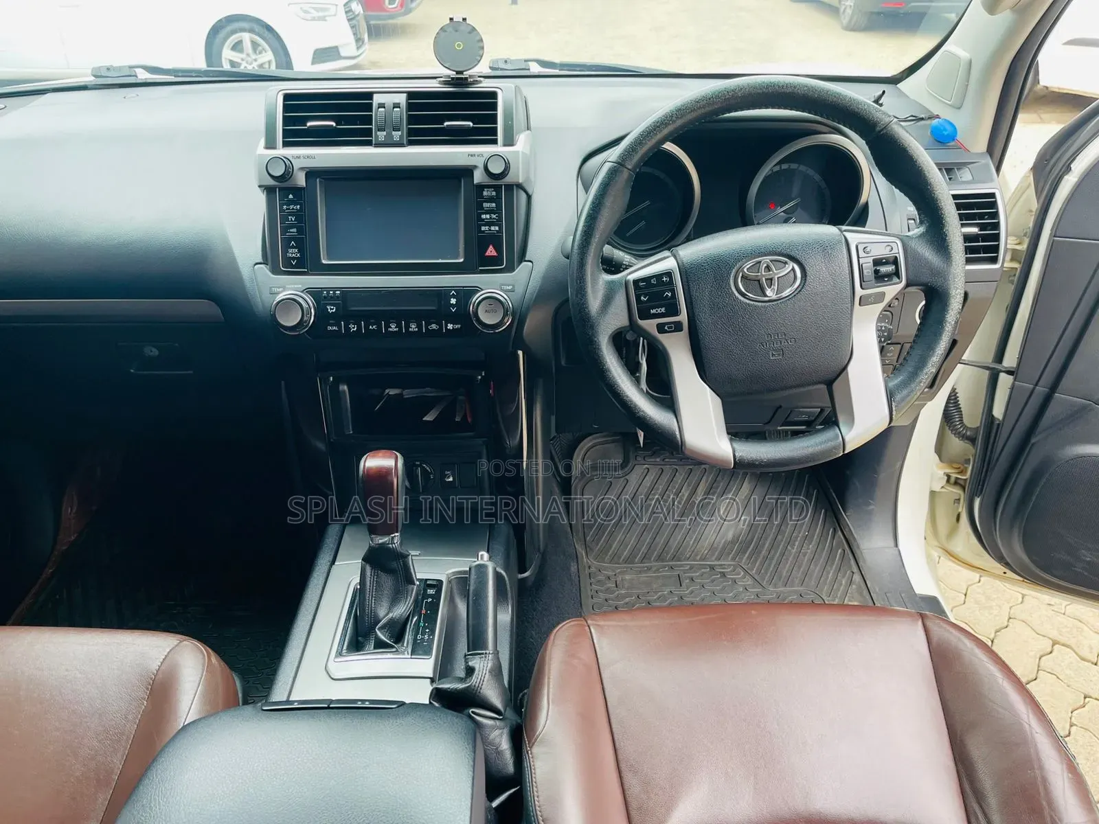 Toyota Land Cruiser Prado 2016 White