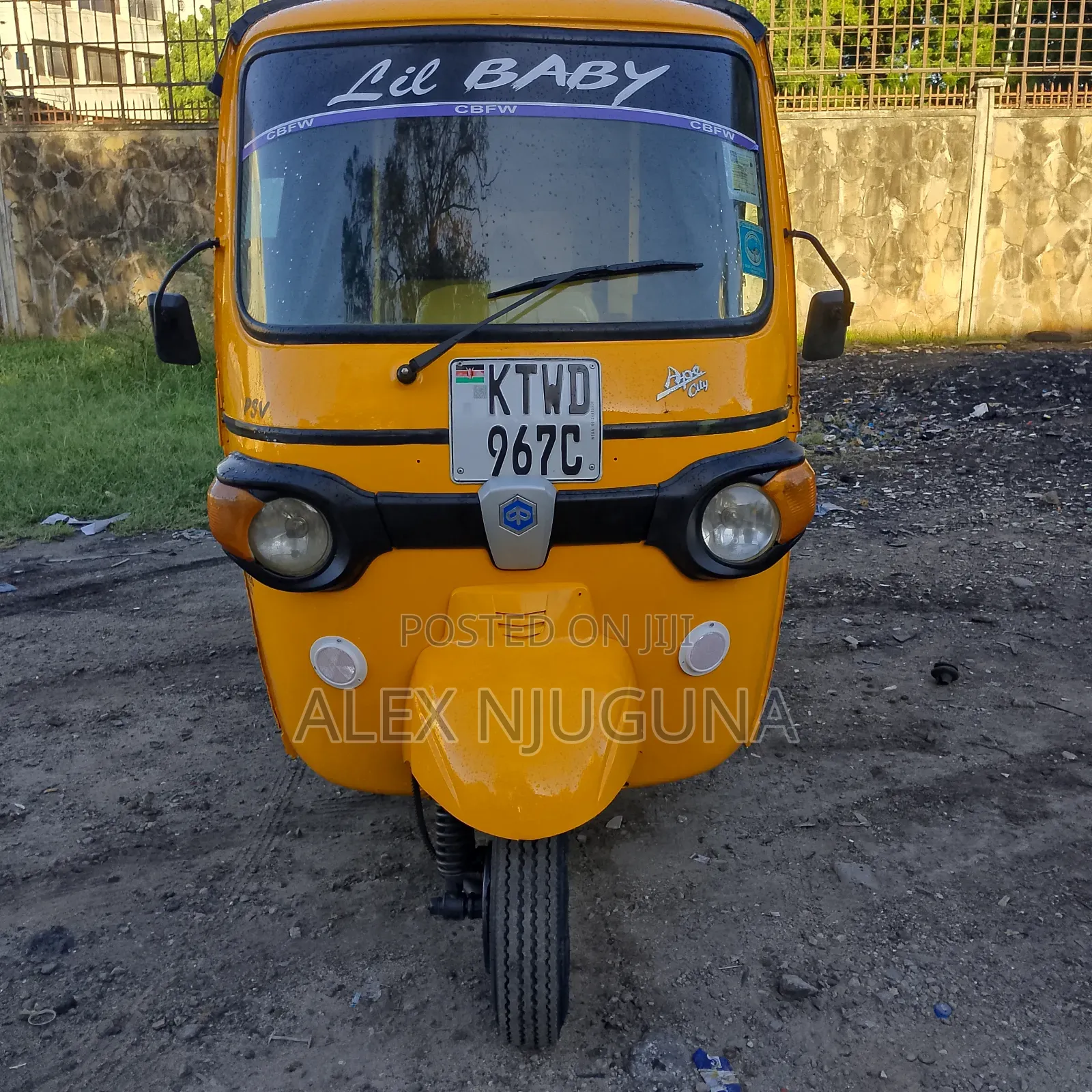 Piaggio Scooter 2024 Yellow