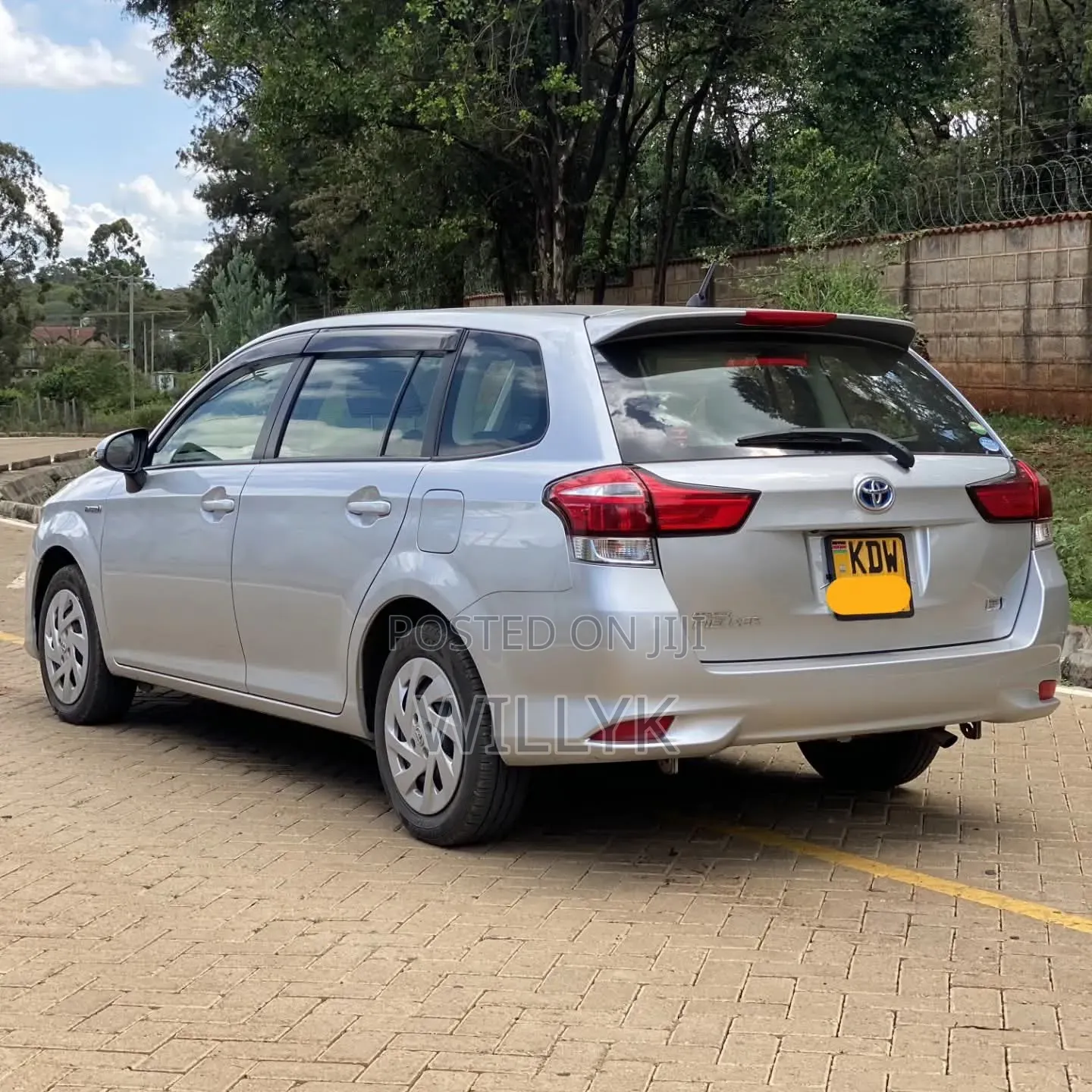 Toyota Corolla Fielder 2020 Silver