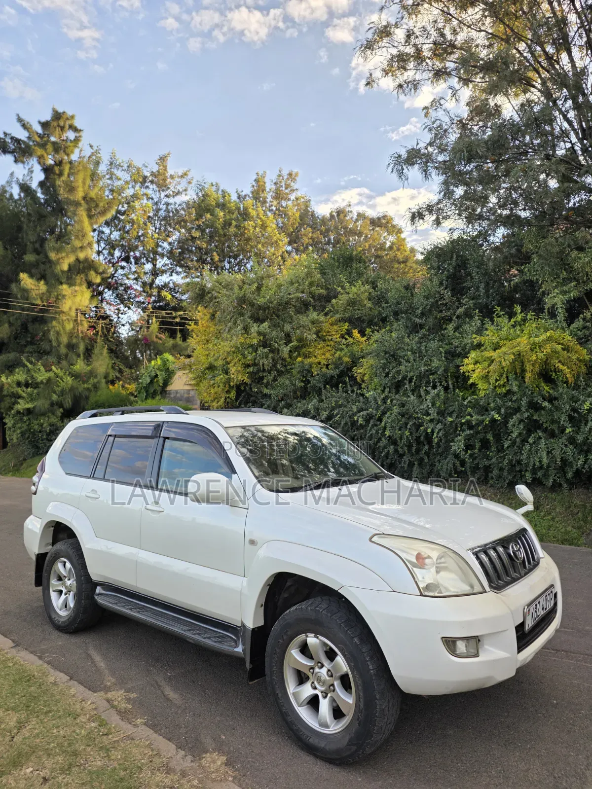 Toyota Land Cruiser Prado 2007 White