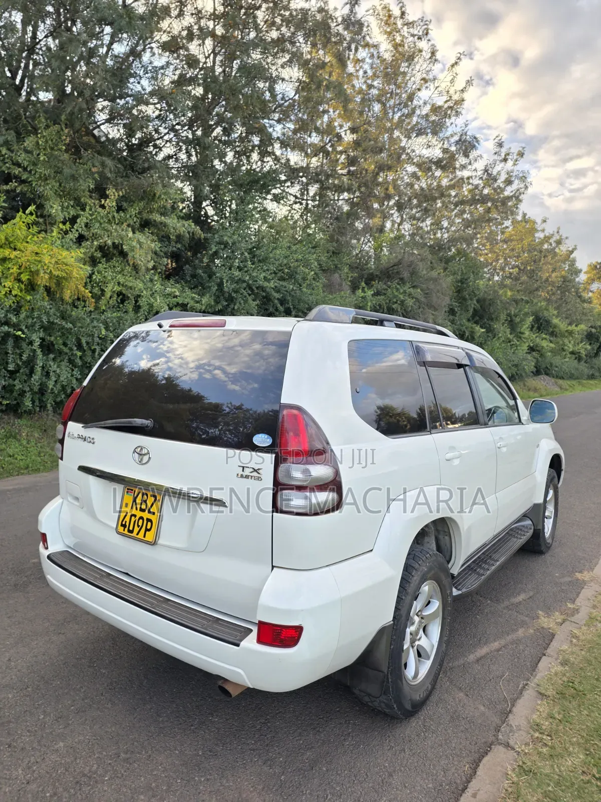 Toyota Land Cruiser Prado 2007 White