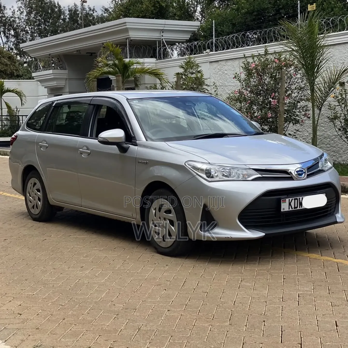 Toyota Corolla Fielder 2020 Silver