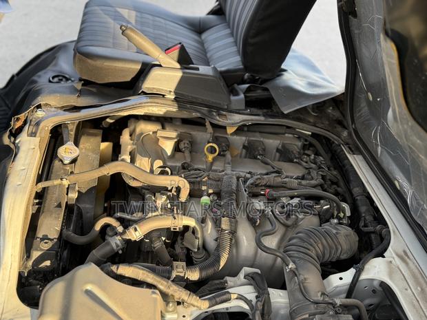 Mazda Bongo 2019 White - thumbnail 11