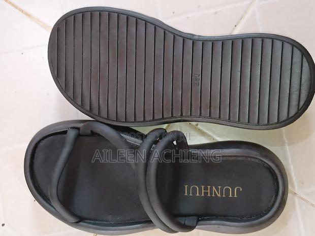 Ladies Sandles - thumbnail 8