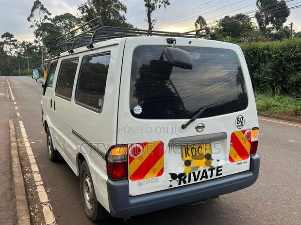 Mazda Bongo 2014 White - thumbnail 8