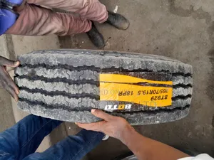 265/70r19.5 Boto Small