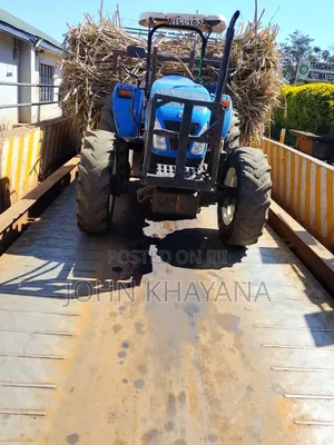 New Holland Tractor 4wd 2020