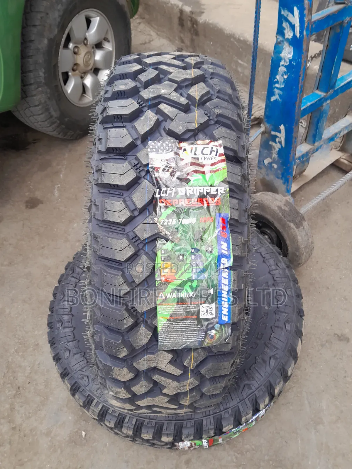235/75r15 LCH M/T