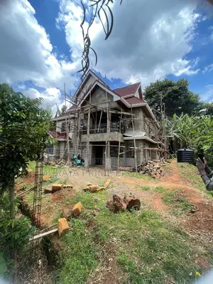 4bdrm Maisonette in Kerarapon for sale