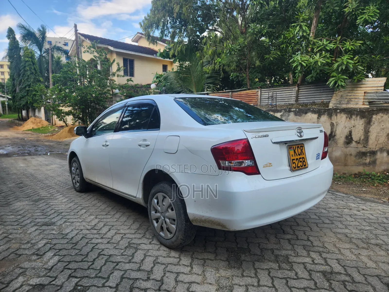 Toyota Axio 2010 White