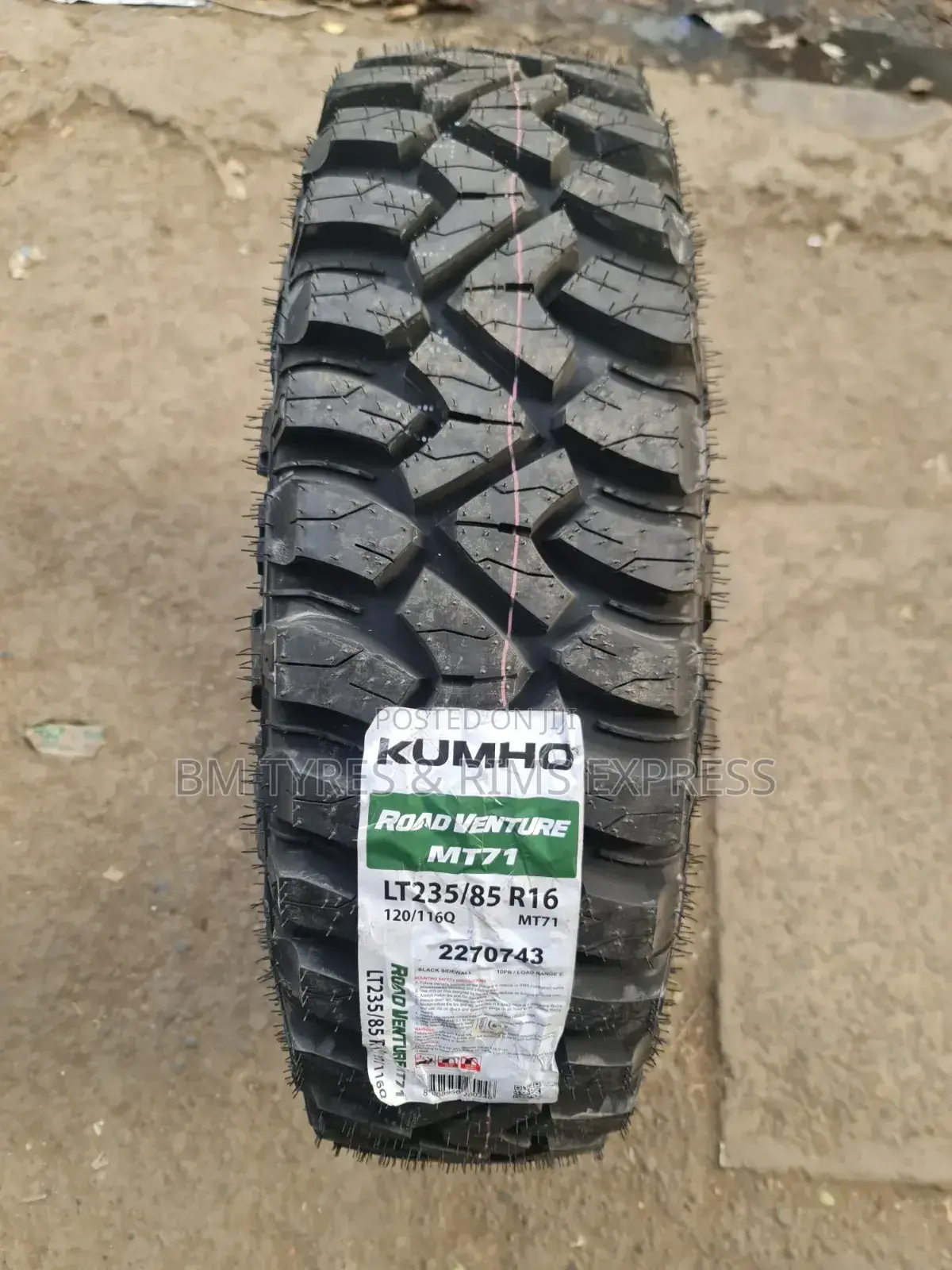 235 /85 R16 Khumo Tires (Mud Terrein)