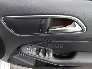 Mercedes-Benz B-Class 2018 Pearl