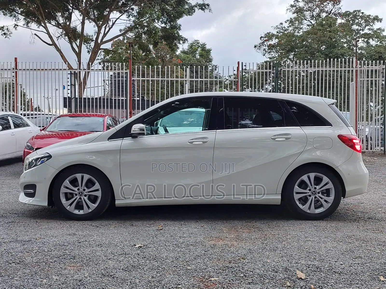 Mercedes-Benz B-Class 2018 Pearl