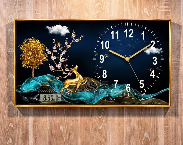 Lightweight Build Framed Crystal Painting Clock Wall Art Home Decor