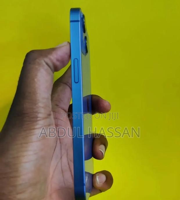 Apple iPhone 13 512 GB Blue - thumbnail 3