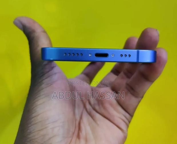 Apple iPhone 13 512 GB Blue - thumbnail 4