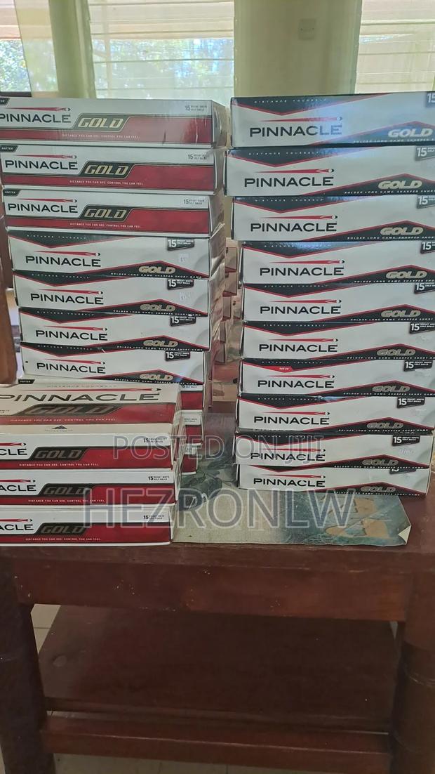 Vintage Pinnacle Gold Golf Balls
