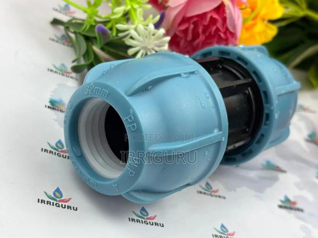 Light Blue Couplers - main view