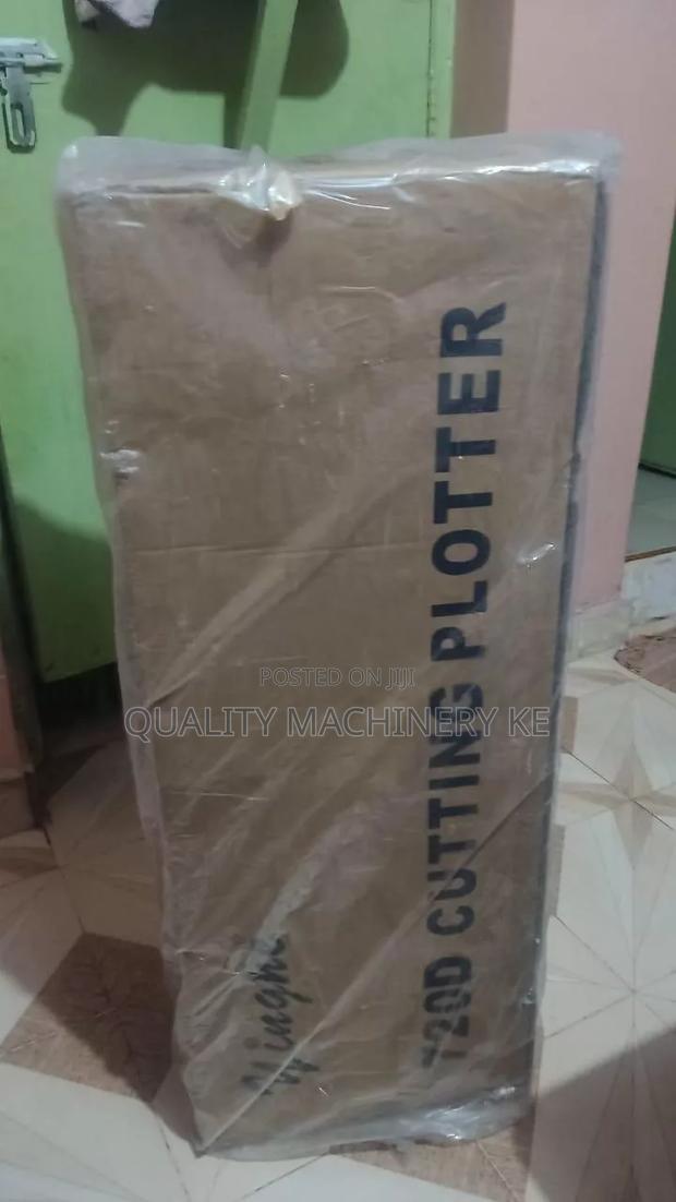 High-precision 2ft Yinghe Plotter Vinyl Cutter - thumbnail 2