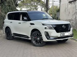 Nissan Patrol 2016 White