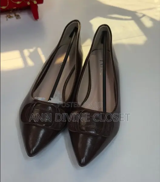 Brown Leather Ladies Shoes