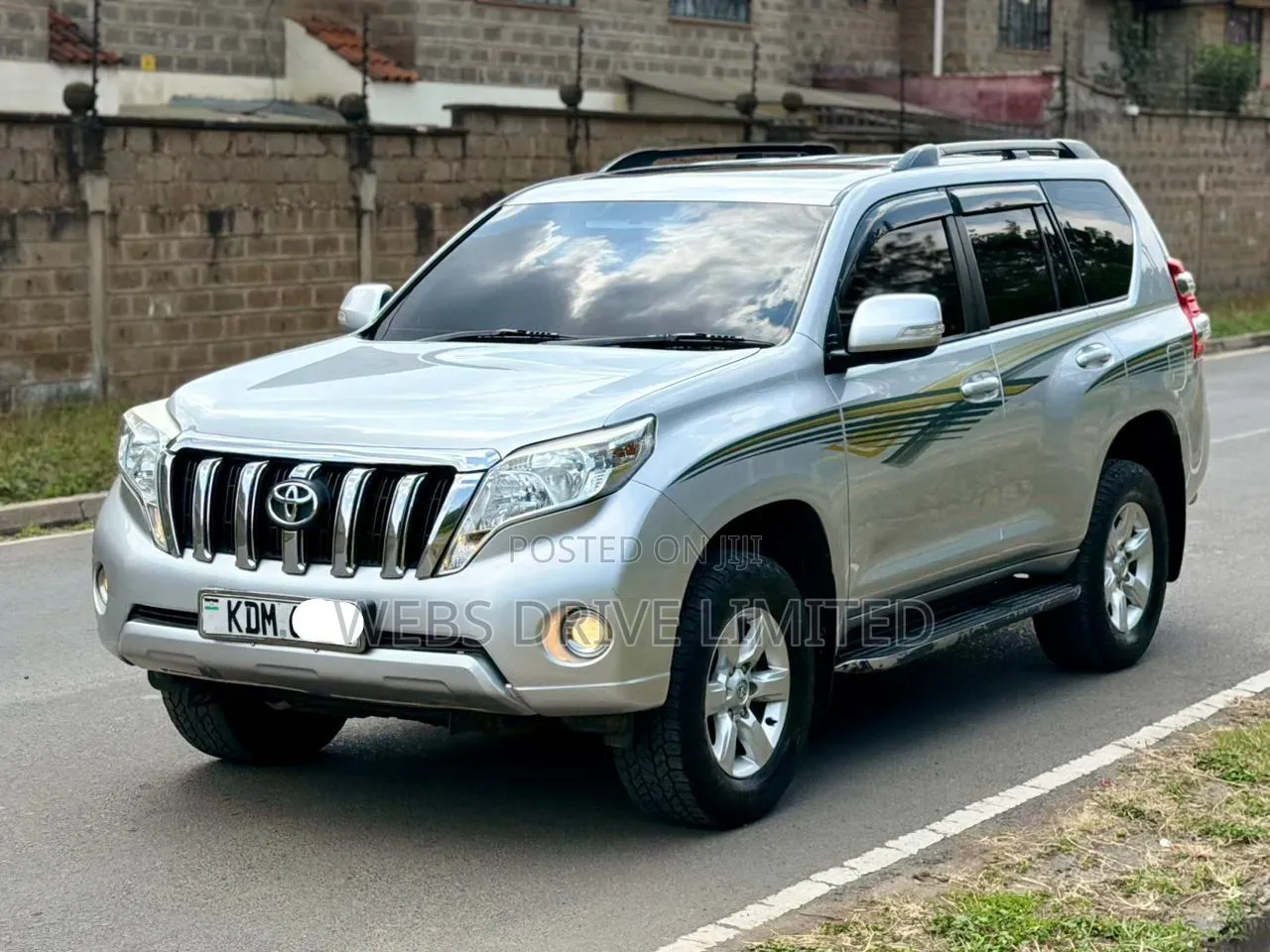 Toyota Land Cruiser Prado 2017 Silver