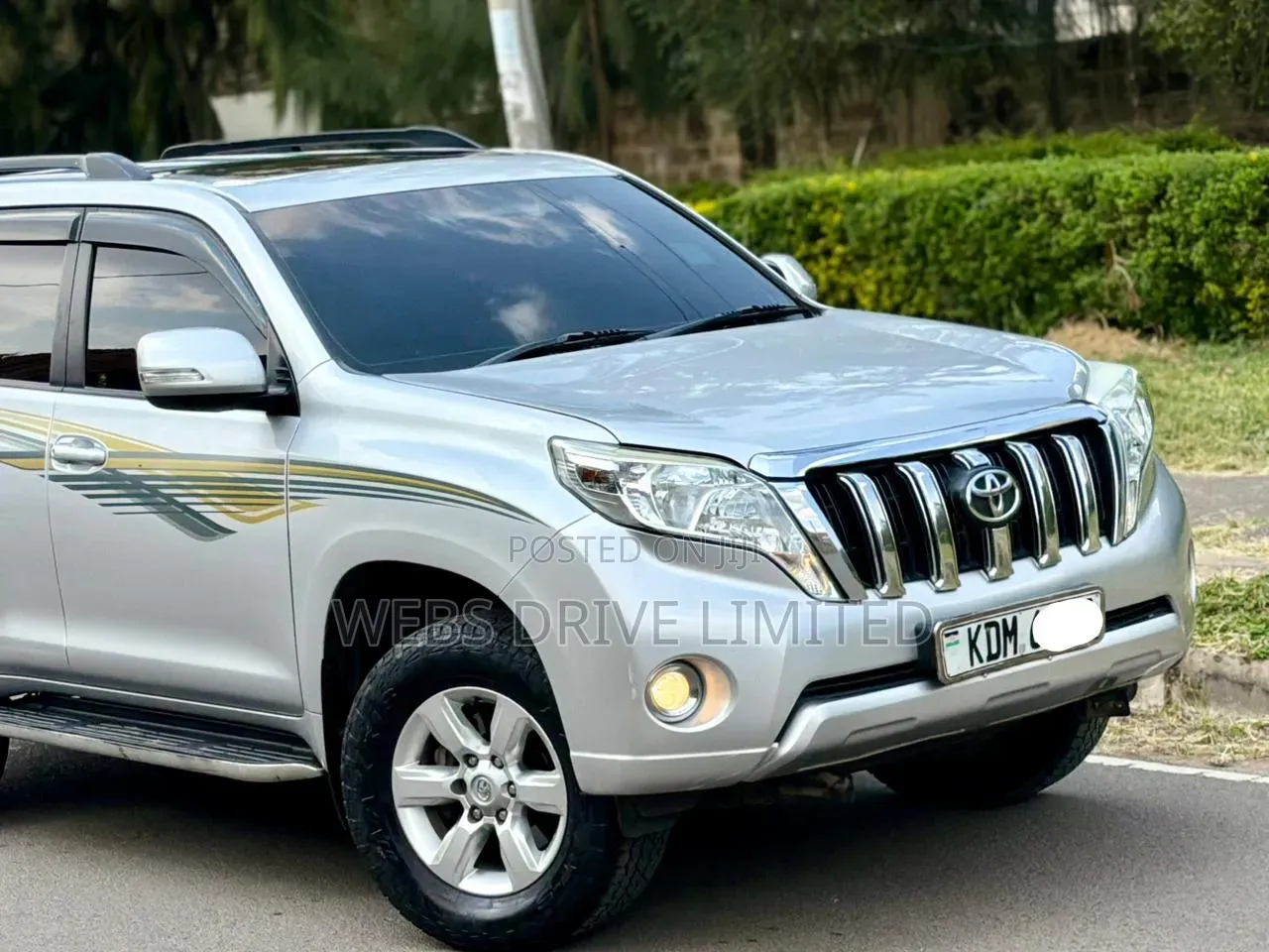 Toyota Land Cruiser Prado 2017 Silver