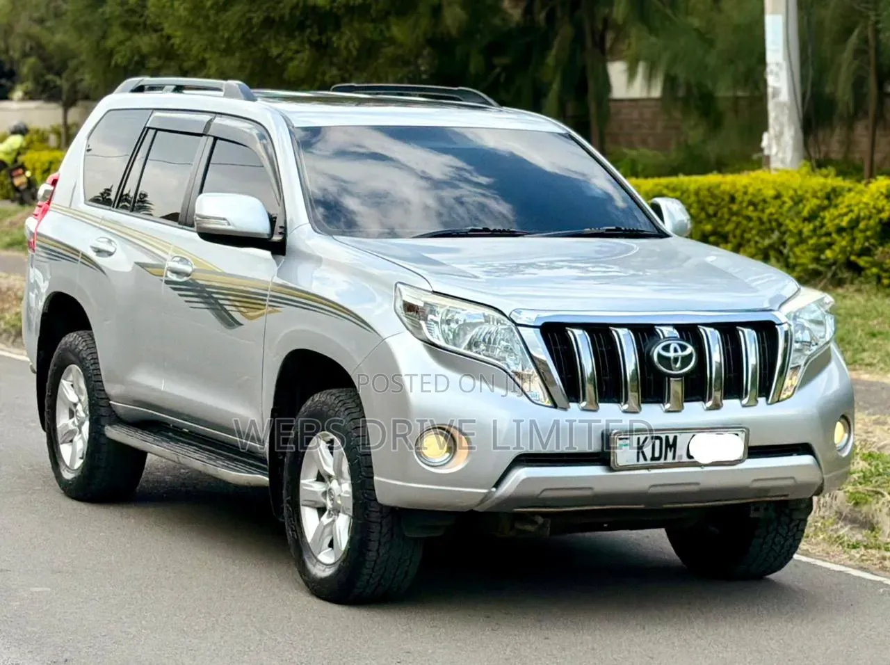 Toyota Land Cruiser Prado 2017 Silver