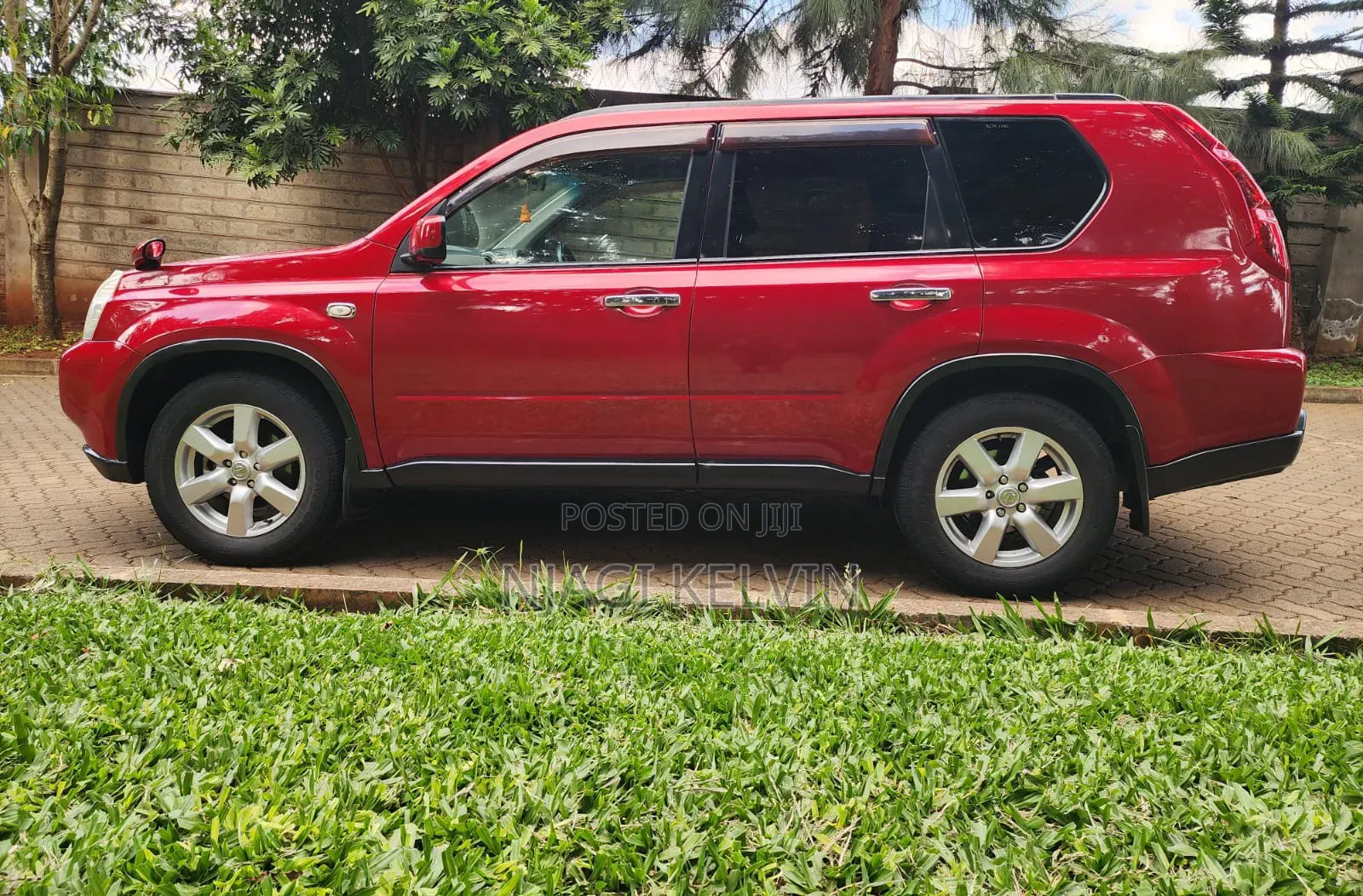Nissan X-Trail 2009 Red