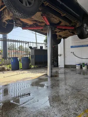 Heavy Duty Single Column Lift Machine For Car Wash