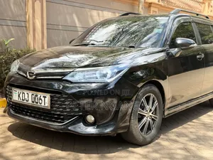 Toyota Corolla Fielder 2015 Black